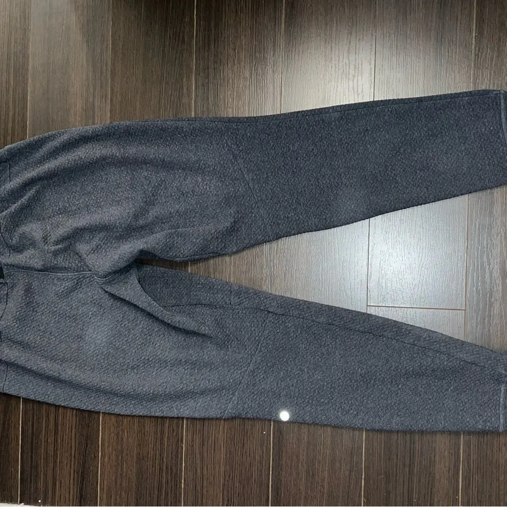 Lululemon At Ease Joggers/Sweatpants (Size S)
